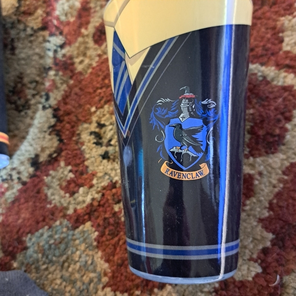 NIB Harry Potter Crested Glassware Set of 4 - Picture 12 of 13